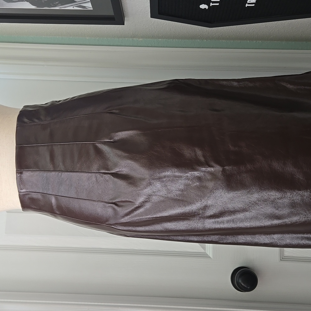 Worthington x JCPenney Maxi Vegan Leather Skirt In Chocolate Plum, 4, NWT - Picture 3 of 14
